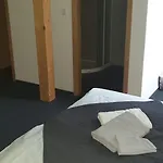 Vendégház A Restaurace U Sousedu Strážný