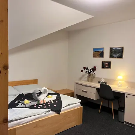 A Restaurace U Sousedu Guest house
