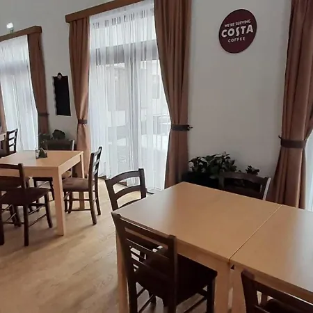 Affittacamere A Restaurace U Sousedů Strazny