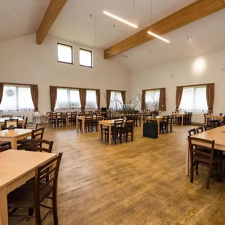A Restaurace U Sousedu 3*