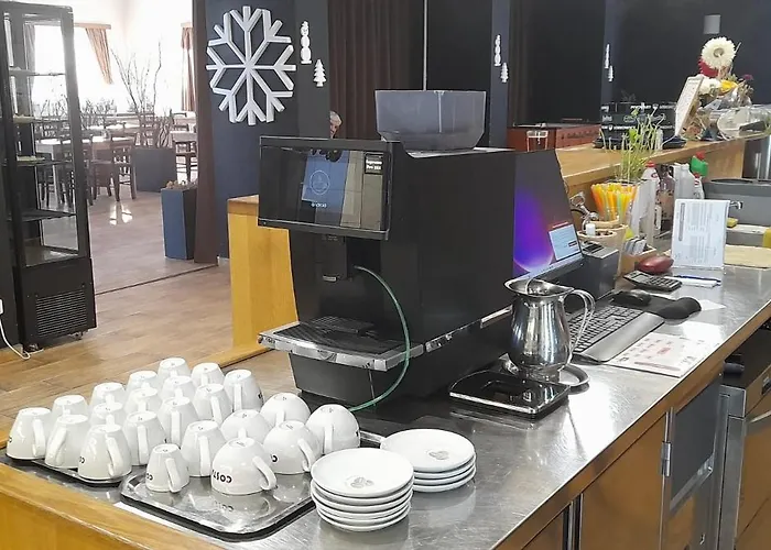 A Restaurace U Sousedu 3* Стражны